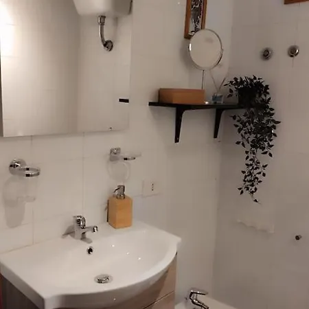 La Scalinata * Napoli